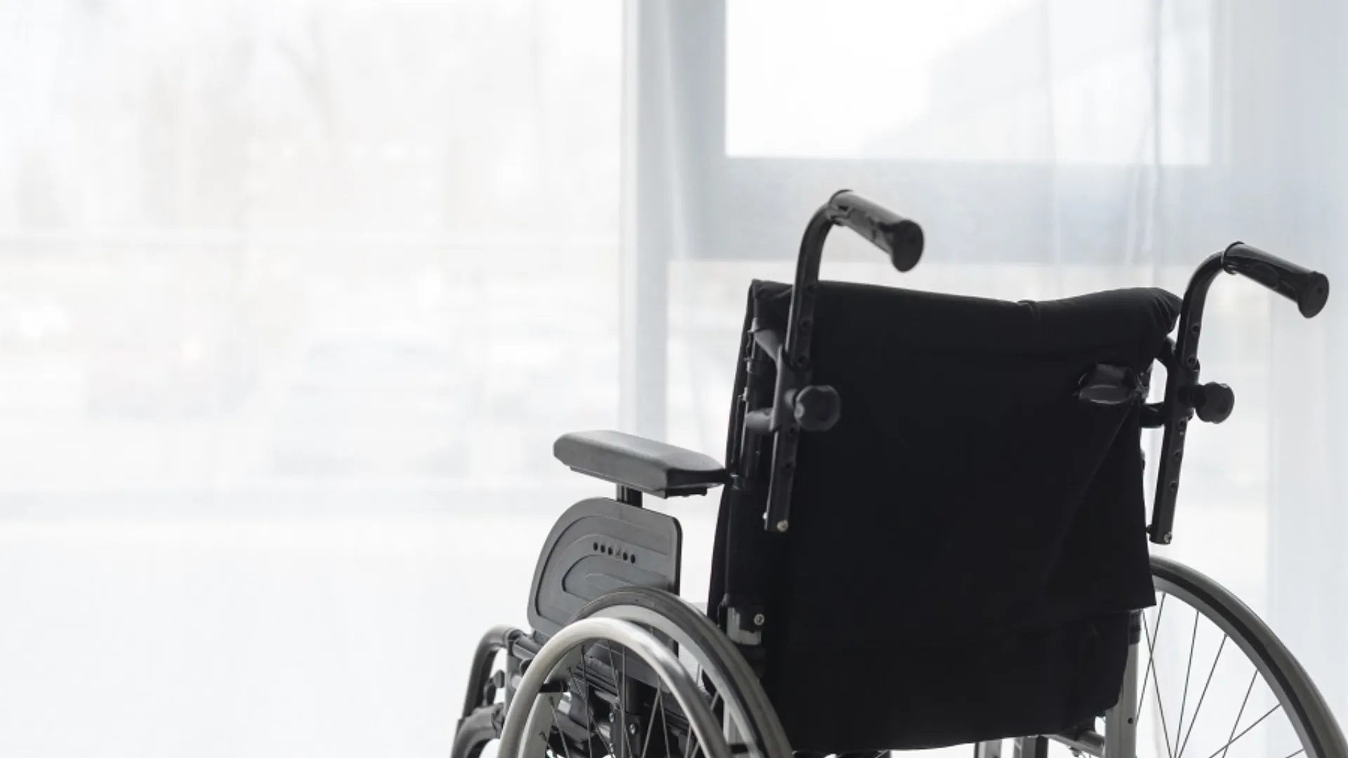 ΕΣΑμεΑ: Παρεμβάσεις στα υπουργεία Εθνικής Άμυνας, Εσωτερικών, Οικονομικών